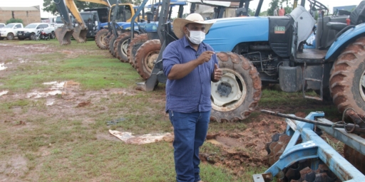 Maquinário agrícola da Prefeitura está revisado para atender o homem do campo
