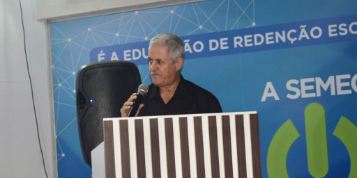 ESCOLA MAESTRO LEVINO FERREIRA DE ALCÂNTARA REALIZOU I RECITAL DE MÚSICA DE REDENÇÃO